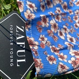 Romper, Size Small, blue floral print. From Zaful.
